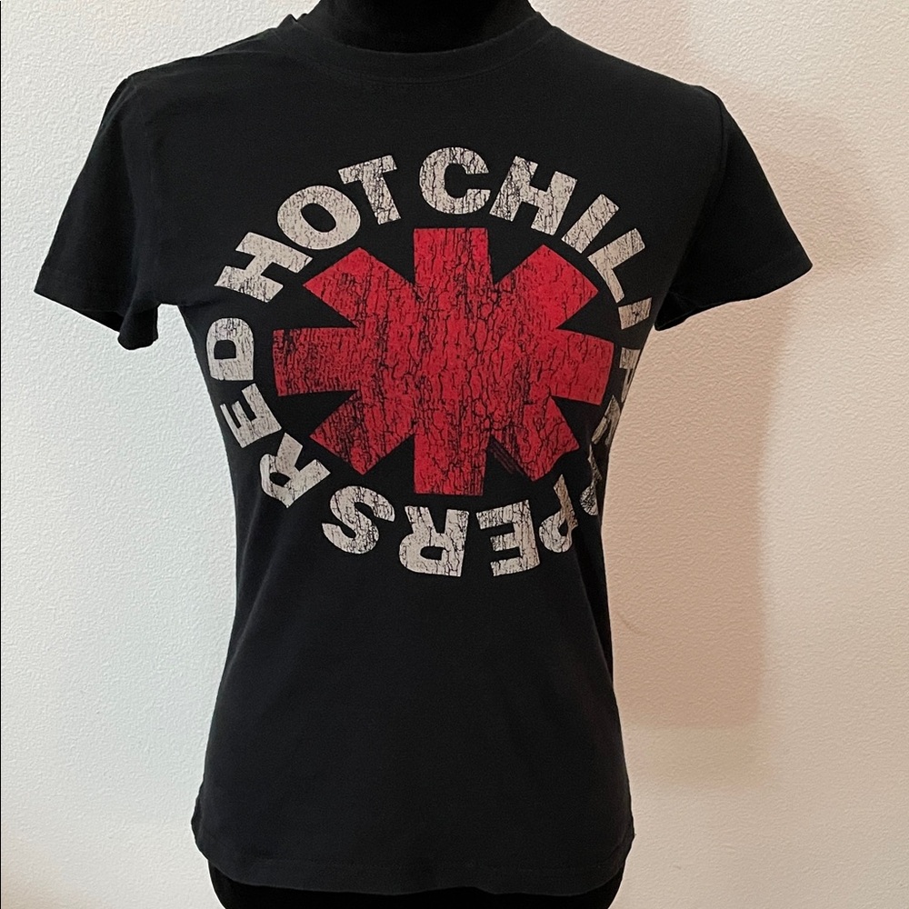 Black Red Graphic Women's Tee